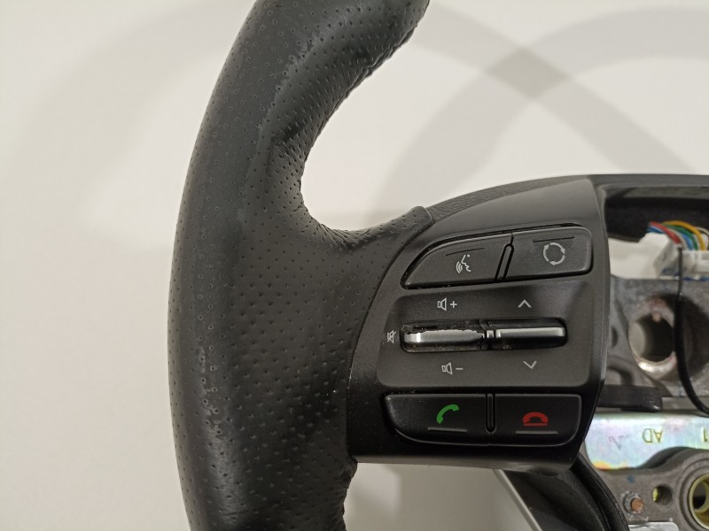 Recambio de volante para hyundai i30 (pd) essence referencia OEM IAM 56100G4280 56113G3000 