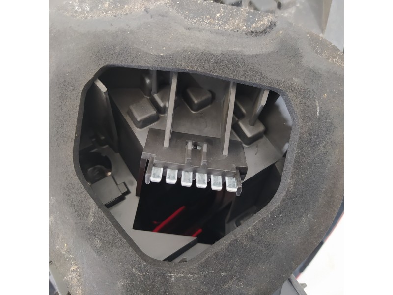 Recambio de piloto trasero izquierdo para opel corsa d selective referencia OEM IAM 13269050  