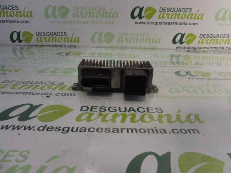 Recambio de caja precalentamiento para renault master kasten l2h2 hka 3,5t referencia OEM IAM 8200558438A  