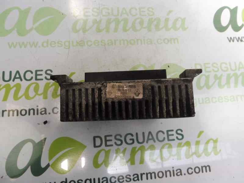 Recambio de caja precalentamiento para renault master kasten l2h2 hka 3,5t referencia OEM IAM 8200558438A  