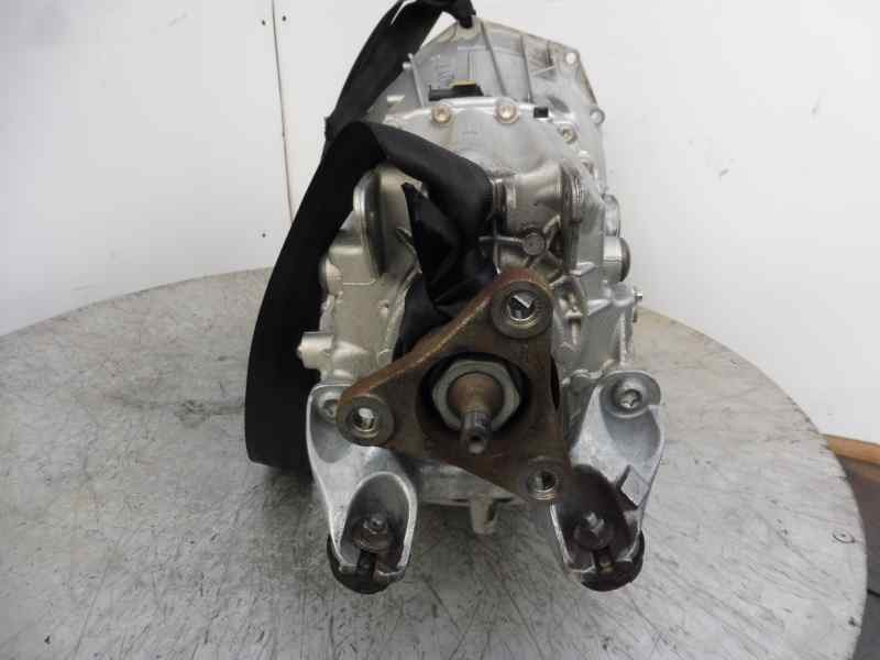 Recambio de caja cambios para bmw serie 1 coupe (e82) 123d referencia OEM IAM JGG GS653DZ 23.00-7568128