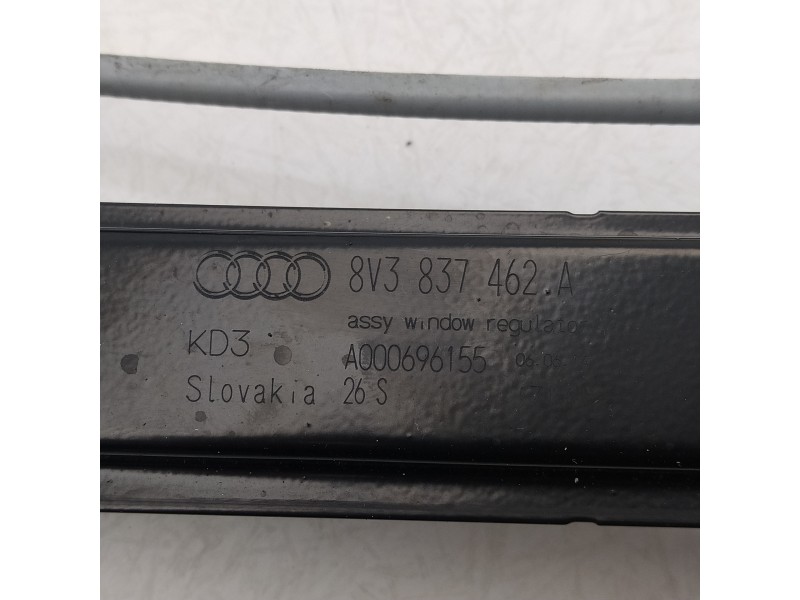 Recambio de elevalunas delantero derecho para audi a3 (8v) ambiente referencia OEM IAM 8V3837462A 5Q0959801B 0130822717