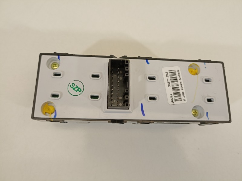 Recambio de mando elevalunas delantero izquierdo para hyundai i30 (pd) essence referencia OEM IAM 93571G3030  