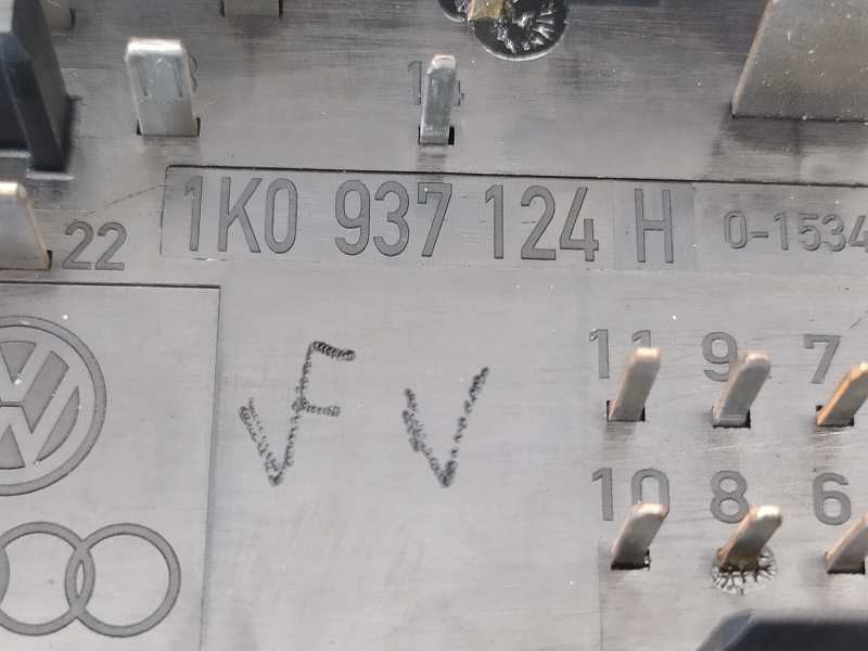 Recambio de caja reles / fusibles para seat altea (5p1) reference referencia OEM IAM 1K0937124H  