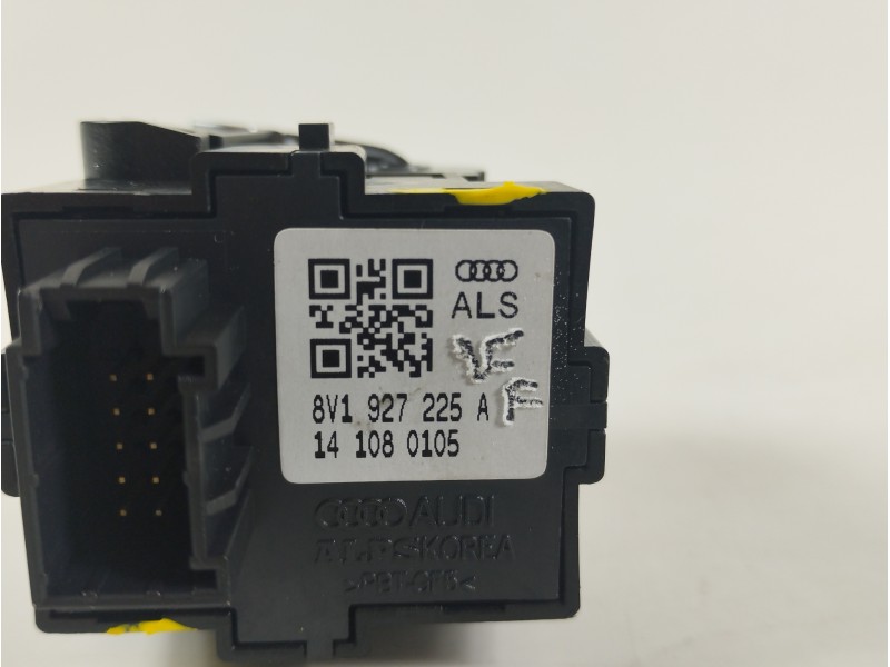 Recambio de palanca freno de mano para audi a3 (8v) ambiente referencia OEM IAM 8V1927225A  