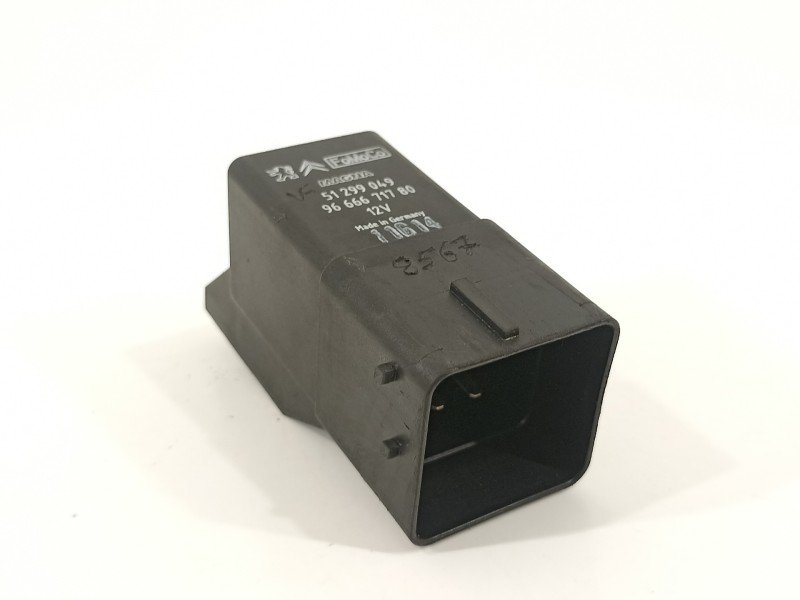 Recambio de caja precalentamiento para ford c-max edition referencia OEM IAM 9666671780  