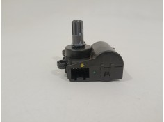 Recambio de motor apertura trampillas climatizador para hyundai i30 (pd) essence referencia OEM IAM D332CK8AA04   2