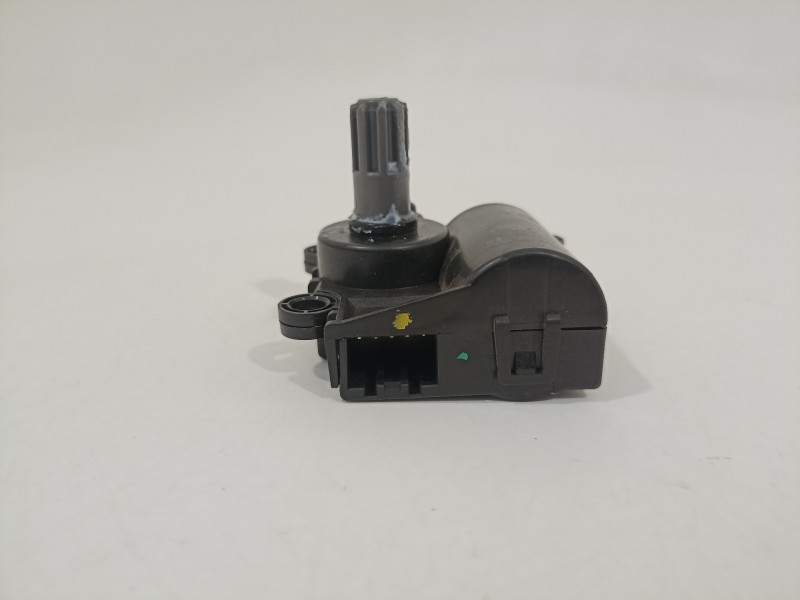 Recambio de motor apertura trampillas climatizador para hyundai i30 (pd) essence referencia OEM IAM D332CK8AA04  