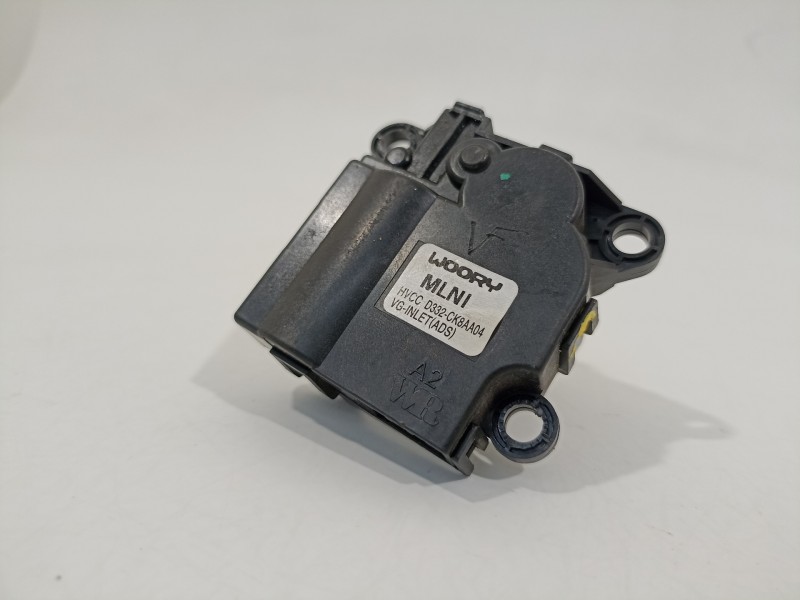 Recambio de motor apertura trampillas climatizador para hyundai i30 (pd) essence referencia OEM IAM D332CK8AA04  