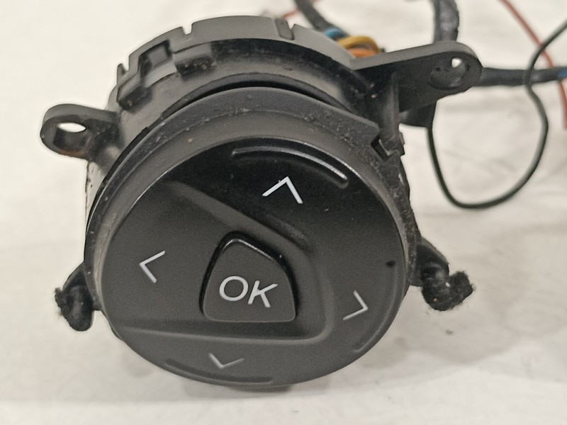 Recambio de mando volante para ford c-max edition referencia OEM IAM AM5T14K147AA  
