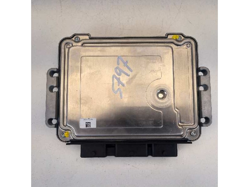 Recambio de centralita motor uce para peugeot 207 xs pack referencia OEM IAM 9662212480 0281012467 