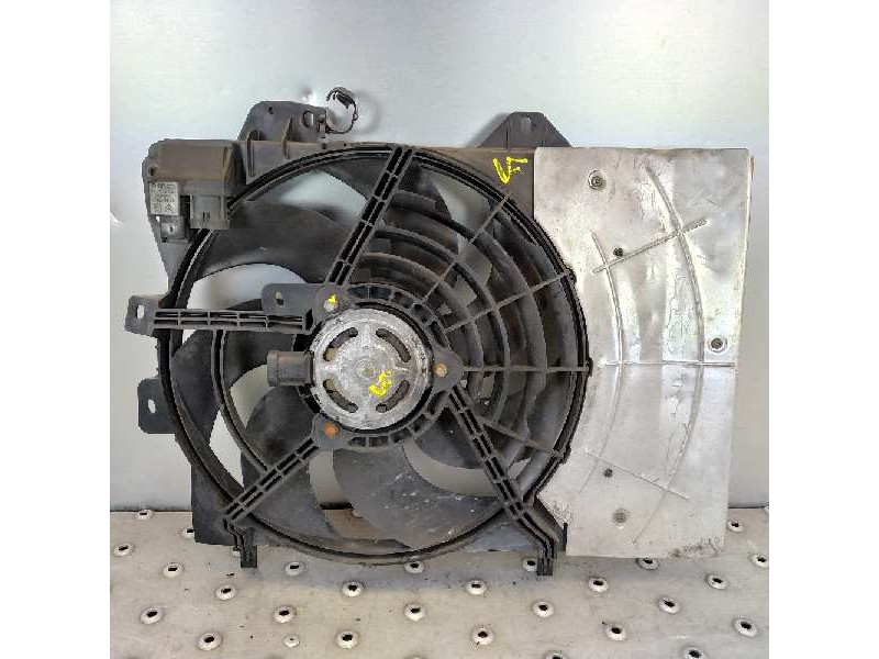 Recambio de electroventilador para peugeot 207 xs pack referencia OEM IAM 9680102880  