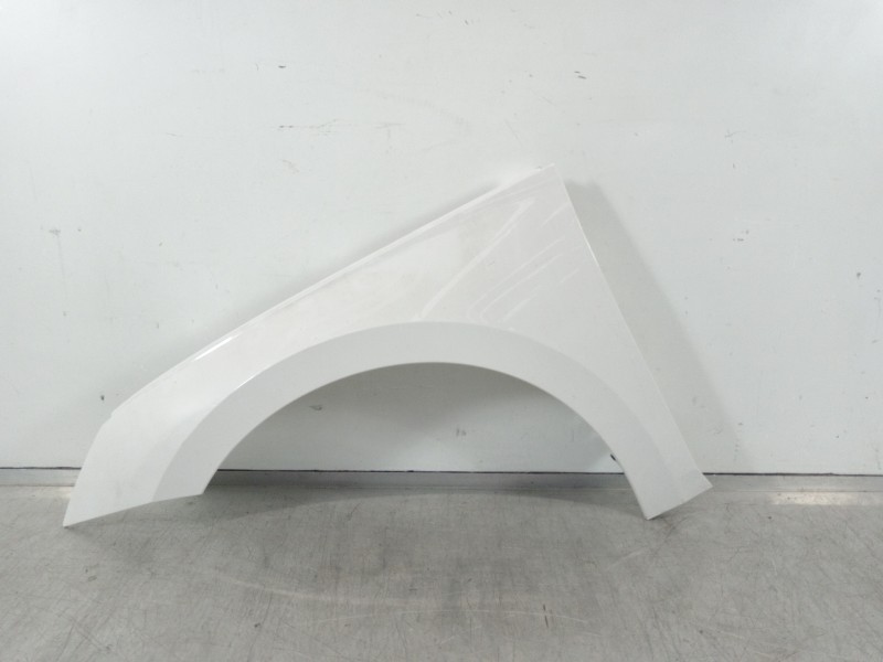 Recambio de aleta delantera izquierda para skoda octavia combi (5e5) ambition referencia OEM IAM 5E3821105  