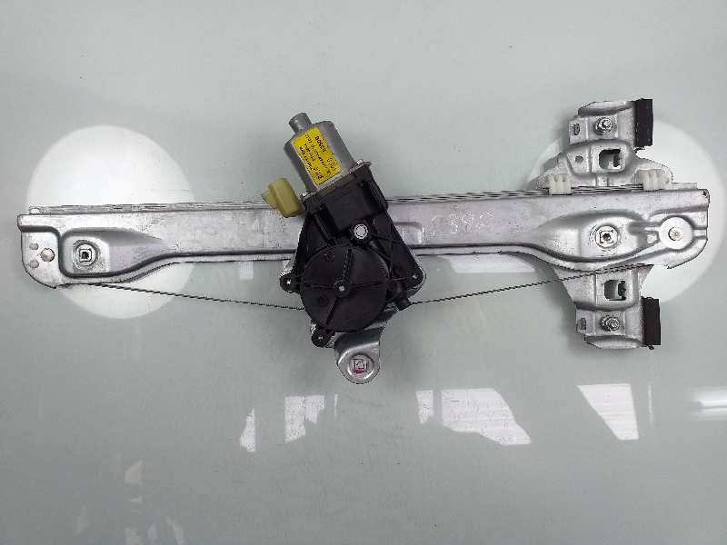 Recambio de elevalunas trasero izquierdo para chevrolet orlando ltz referencia OEM IAM 98820J3010 0130822465 