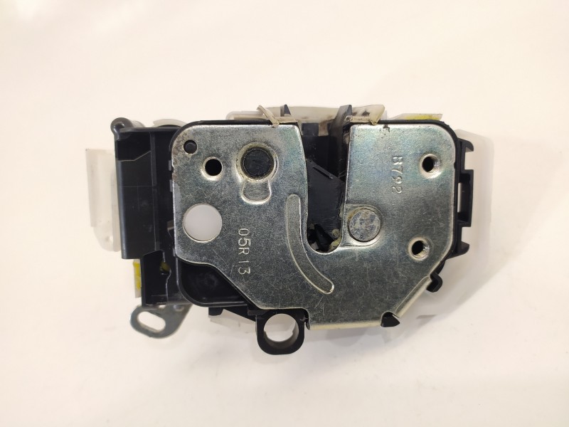 Recambio de cerradura puerta delantera derecha para peugeot bipper tepee active referencia OEM IAM 1370878080  