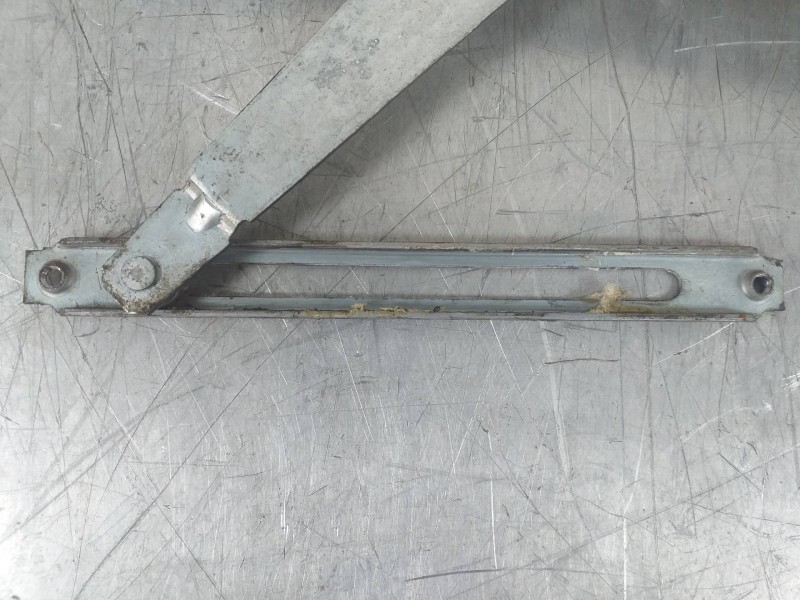 Recambio de elevalunas delantero derecho para ford ranger (es) xl doble cabina 4x4 referencia OEM IAM UR875858XR AE2621004240 