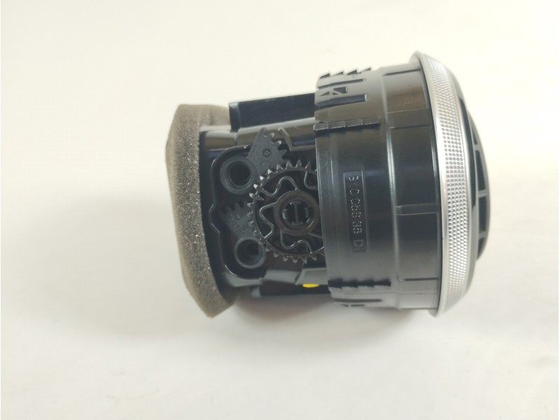 Recambio de rejilla aireadora para audi a3 (8v) ambiente referencia OEM IAM 8V0820901A  