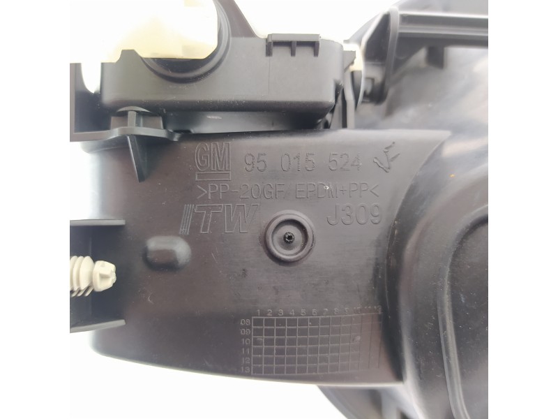 Recambio de tapa exterior combustible para chevrolet orlando ltz referencia OEM IAM 95015524 13501151 