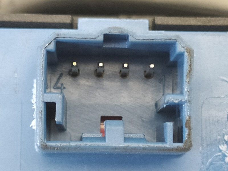 Recambio de mando elevalunas delantero derecho para peugeot bipper tepee active referencia OEM IAM 7354612800  