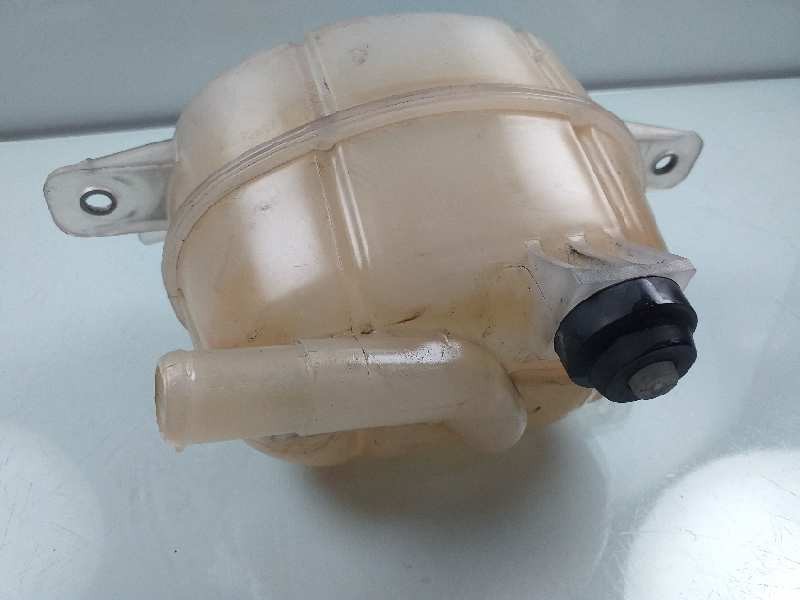 Recambio de deposito expansion para peugeot bipper tepee active referencia OEM IAM   