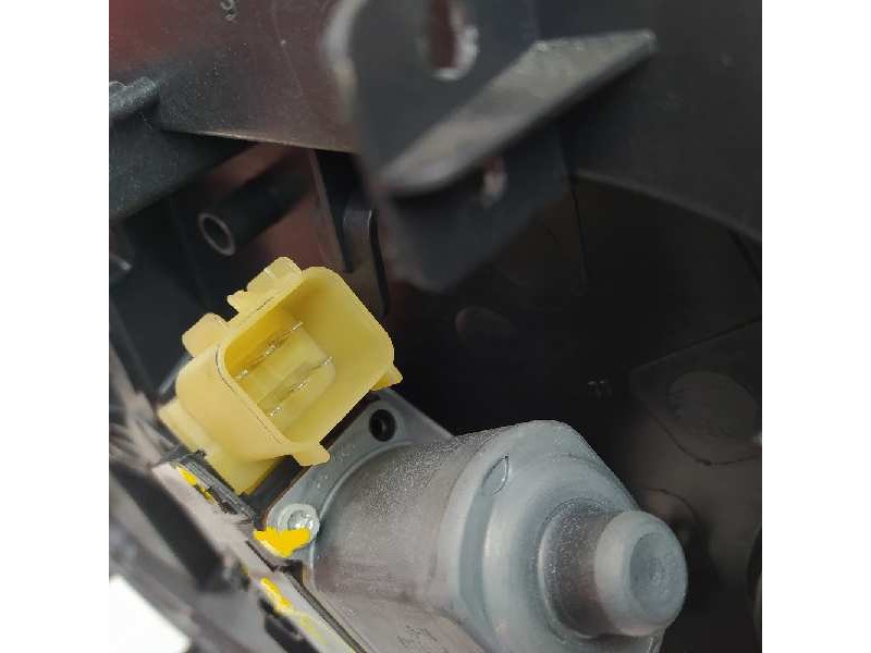 Recambio de elevalunas delantero izquierdo para ford fiesta (cb1) trend referencia OEM IAM 8A61A045H17AG 8A6114A389 