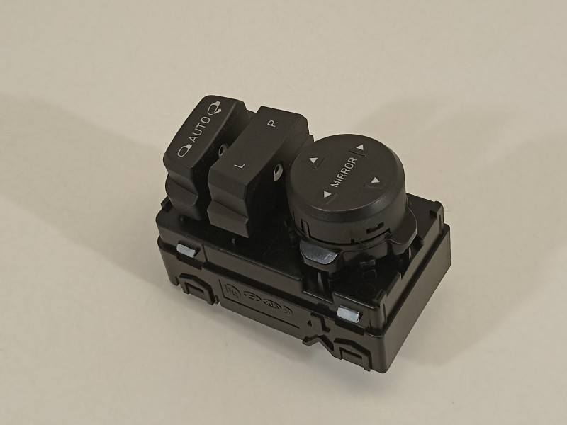 Recambio de mando retrovisor para hyundai i30 (pd) essence referencia OEM IAM 93530G3010  