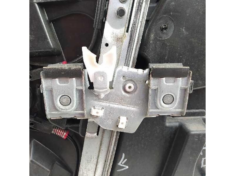 Recambio de elevalunas delantero izquierdo para ford fiesta (cb1) trend referencia OEM IAM 8A61A045H17AG 8A6114A389 
