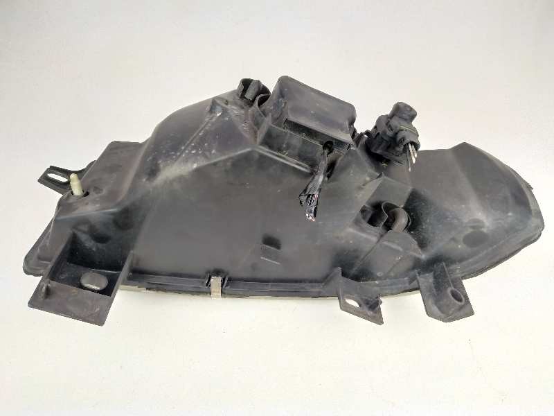 Recambio de faro derecho para renault master desde ´98 base, caja cerrada l1h1 rs 3078 referencia OEM IAM   