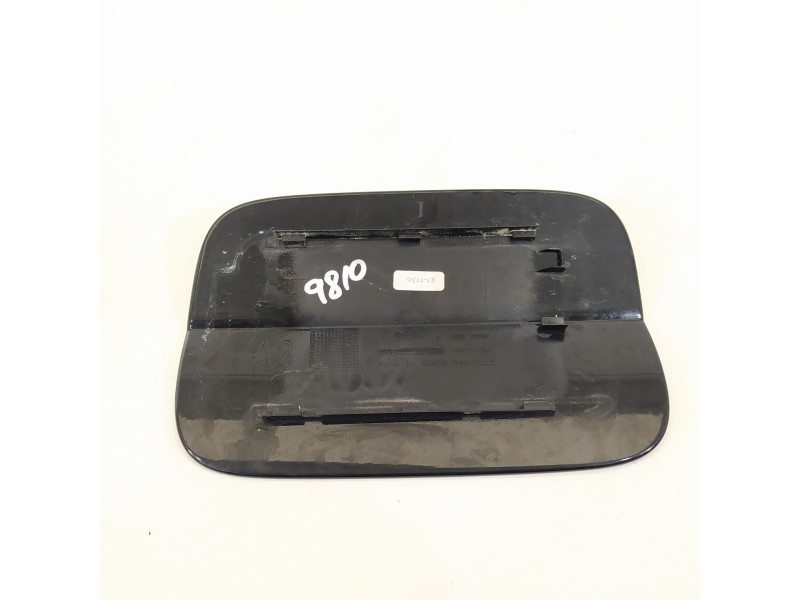 Recambio de tapa exterior combustible para audi a3 (8v) ambiente referencia OEM IAM 8V3809907A  
