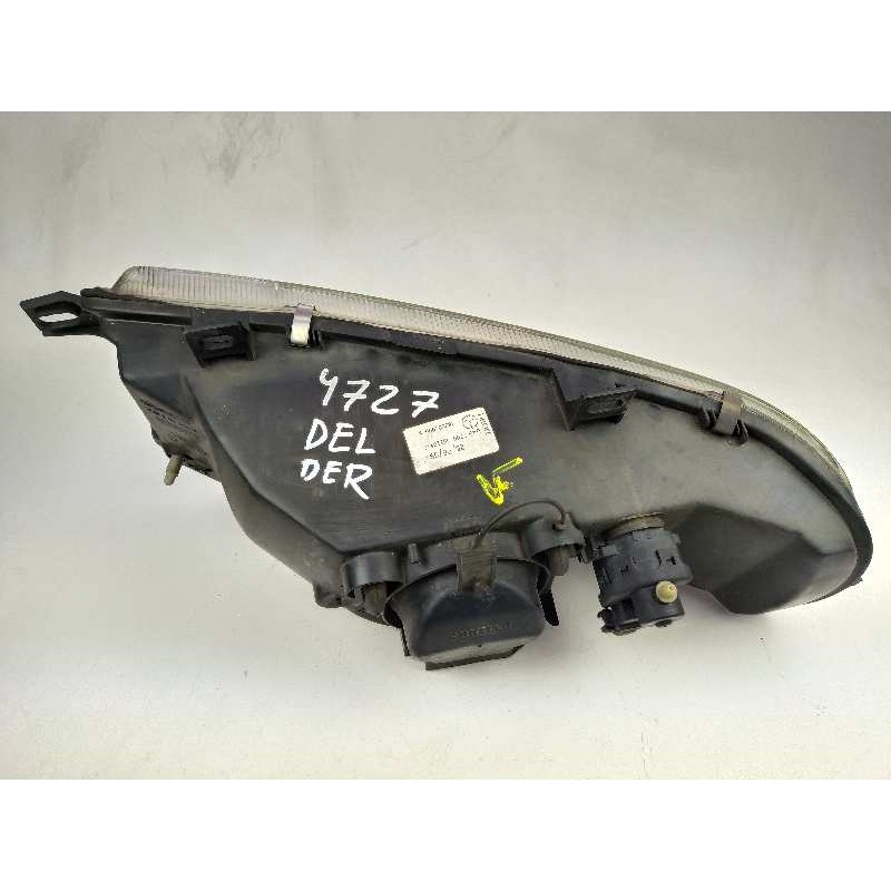 Recambio de faro derecho para renault master desde ´98 base, caja cerrada l1h1 rs 3078 referencia OEM IAM   