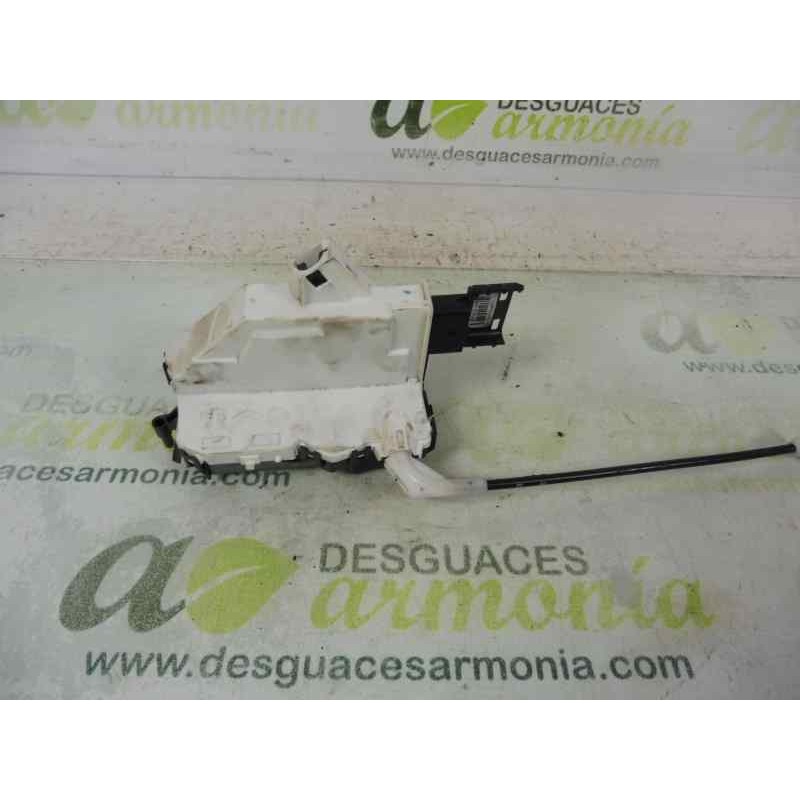 Recambio de cerradura puerta delantera derecha para citroën berlingo station wagon attraction referencia OEM IAM 9135EA 828405 