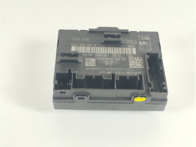 Recambio de modulo electronico para audi a3 (8v) ambiente referencia OEM IAM 5Q0959392B  