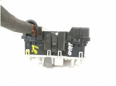 Recambio de caja reles / fusibles para opel insignia grand sport business referencia OEM IAM 33172518   2