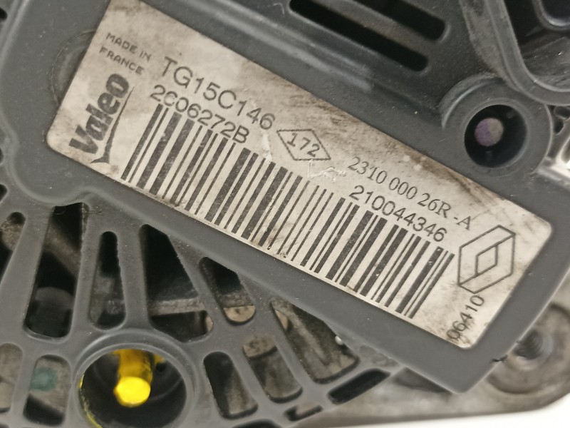 Recambio de alternador para renault fluence referencia OEM IAM 231000026R  