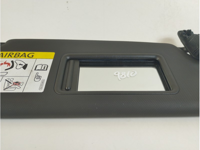 Recambio de parasol derecho para audi a3 (8v) ambiente referencia OEM IAM 8V0857552  