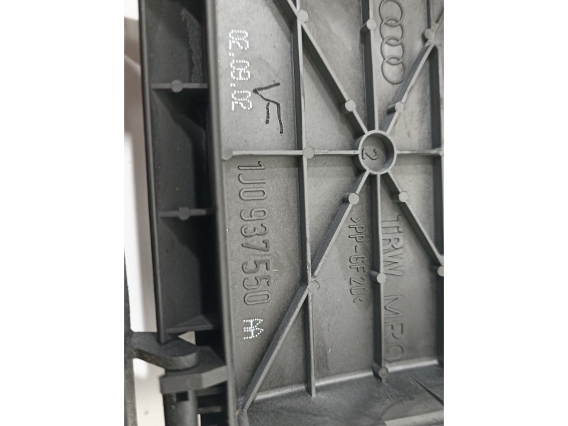 Recambio de caja reles / fusibles para seat leon (1m1) signo referencia OEM IAM 1J0937550  