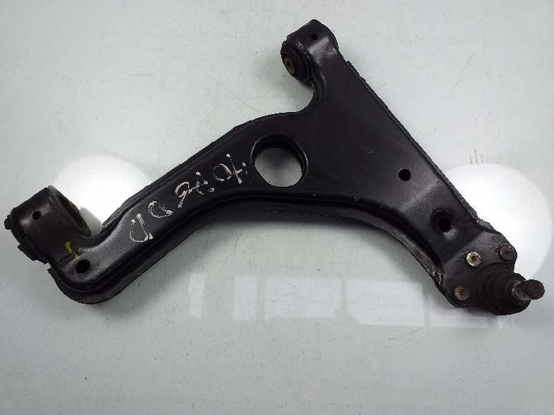 Recambio de brazo suspension inferior delantero derecho para opel zafira b cosmo referencia OEM IAM   