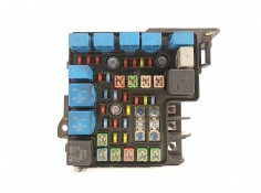 Recambio de caja reles / fusibles para kia cee´d sporty wagon emotion referencia OEM IAM 919501H030  