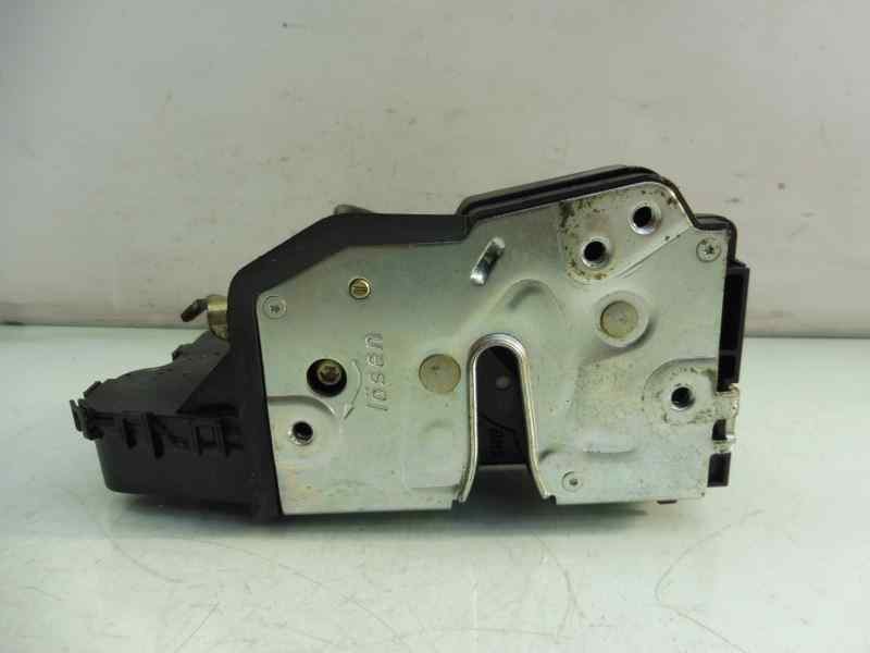 Recambio de cerradura puerta trasera derecha para bmw serie 3 berlina (e46) 320d referencia OEM IAM 51227011246  