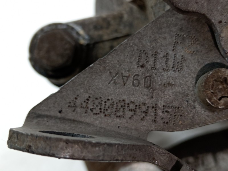 Recambio de pinza freno trasera derecha para renault fluence referencia OEM IAM 440009915R  