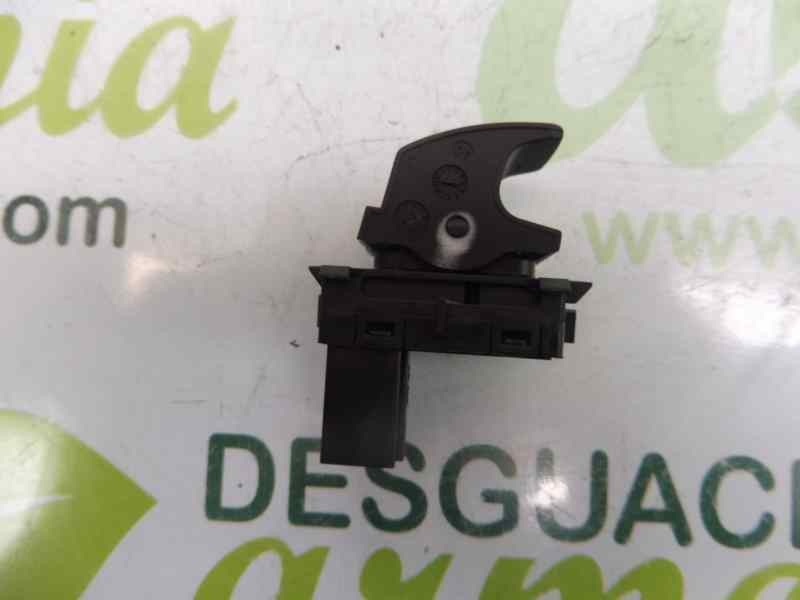 Recambio de mando elevalunas delantero derecho para seat ibiza sc (6p5) 00.16 referencia OEM IAM 5G0959855  