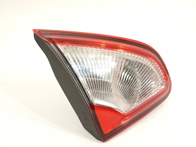 Recambio de piloto trasero izquierdo para nissan qashqai (j10) acenta referencia OEM IAM L90005632  