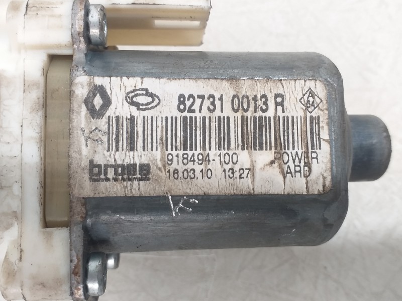Recambio de elevalunas trasero derecho para renault fluence referencia OEM IAM 827200016R 827310013R 0130822583