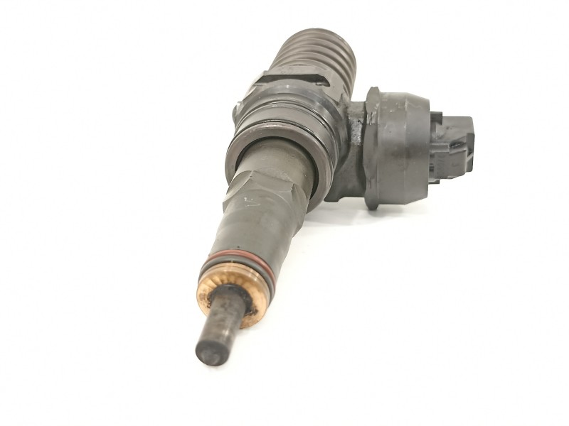 Recambio de inyector para seat ibiza (6l1) f.r. referencia OEM IAM 038130073BA 0414720216 