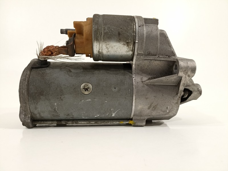 Recambio de motor arranque para renault scenic ii grand emotion plus referencia OEM IAM 8200628419B  