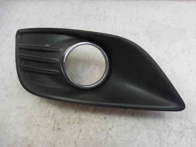 Recambio de rejilla paragolpes izquierda para ford focus lim. (cb4) trend referencia OEM IAM 8M51-19953  