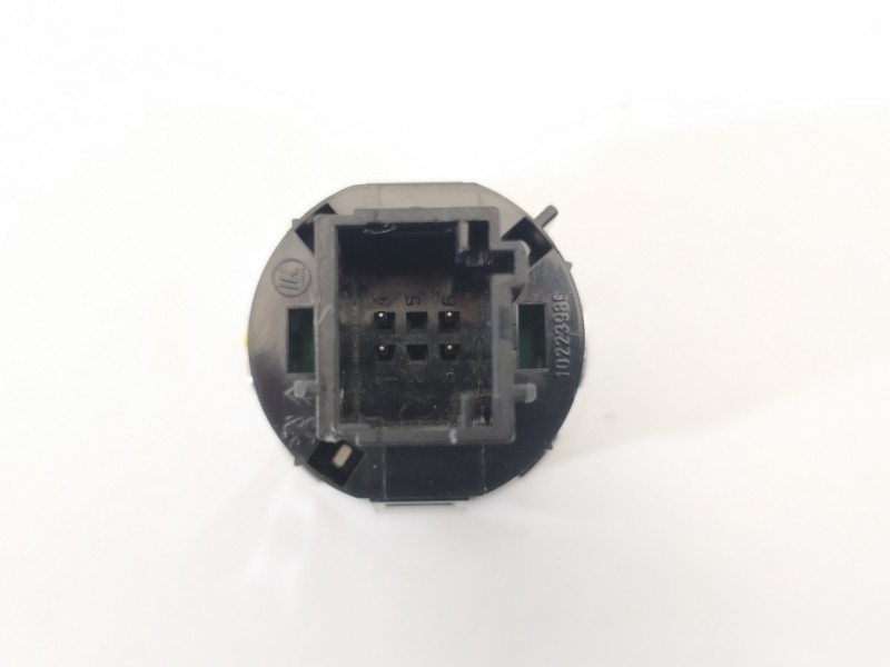 Recambio de conmutador de arranque para citroën ds4 desire referencia OEM IAM 9804007480  