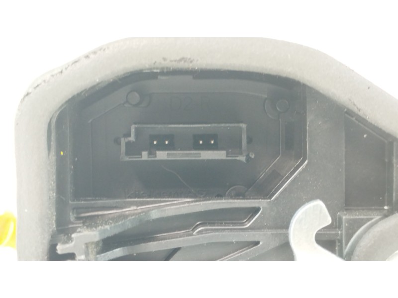 Recambio de cerradura puerta delantera derecha para bmw serie 1 berlina (e81/e87) 116d referencia OEM IAM 7229458  