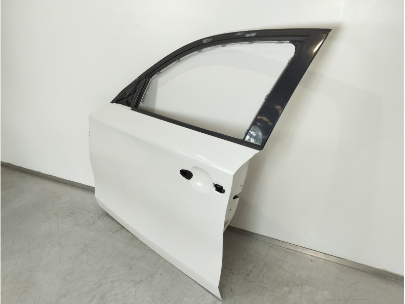 Recambio de puerta delantera izquierda para bmw serie 1 berlina (e81/e87) 116d referencia OEM IAM 41517191011  