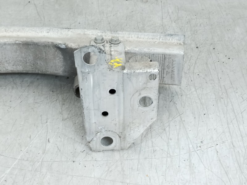 Recambio de refuerzo paragolpes delantero para renault modus confort dynamique referencia OEM IAM 9200104181E 8200124595 8200104